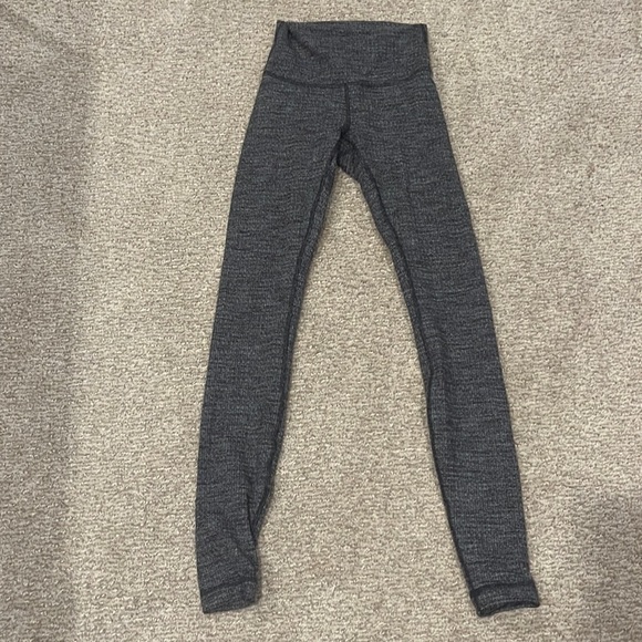 LULULEMON WUNDER UNDER HEATHER GREY KNIT SIZE 2 LEGGINGS - Picture 5 of 7